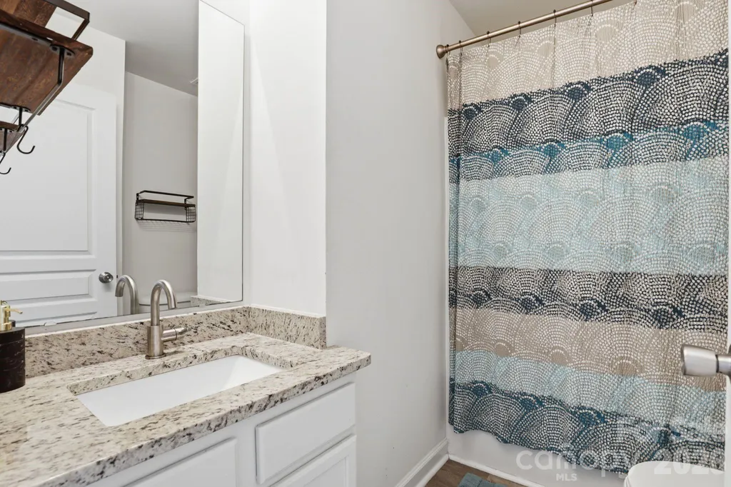 2814 Avalon Loop Road Charlotte NC 28269