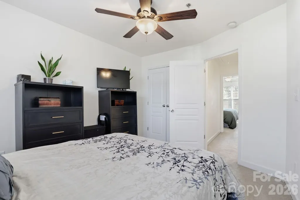 2814 Avalon Loop Road Charlotte NC 28269