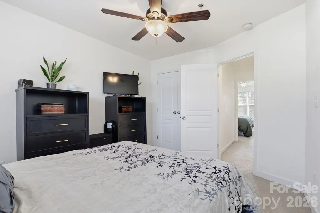 2814 Avalon Loop Road Charlotte NC 28269