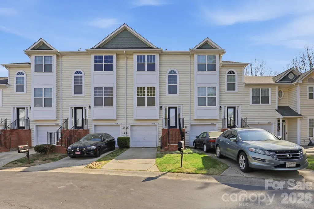 2814 Avalon Loop Road Charlotte NC 28269