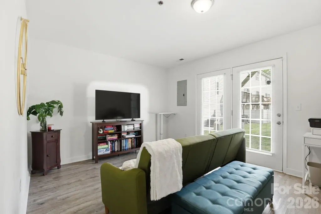 2814 Avalon Loop Road Charlotte NC 28269