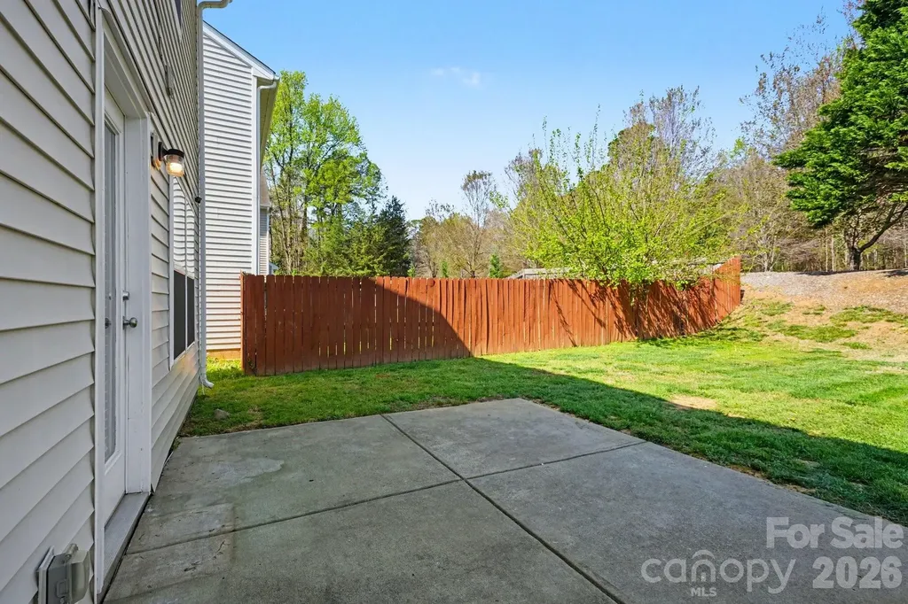 2418 S Cairns Mill Court Charlotte NC 28269