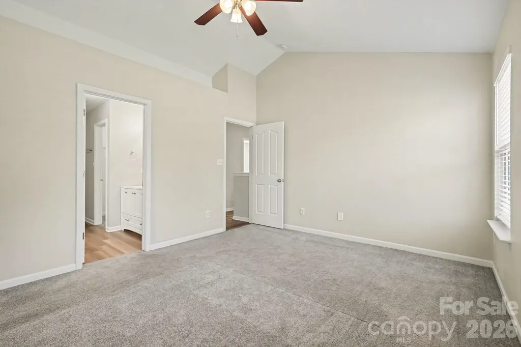 2418 S Cairns Mill Court Charlotte NC 28269