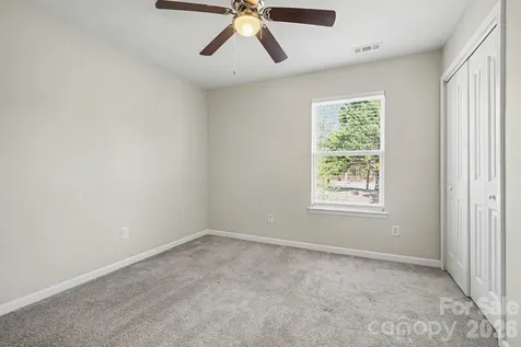 2418 S Cairns Mill Court Charlotte NC 28269