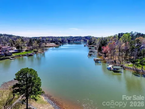 627 Sunfish Lane Tega Cay SC 29708