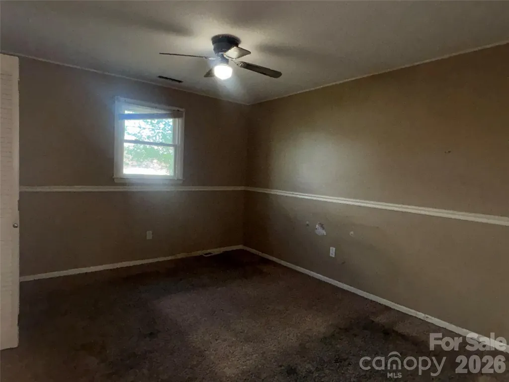 2618 32nd Avenue NE Hickory NC 28601