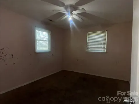 2618 32nd Avenue NE Hickory NC 28601