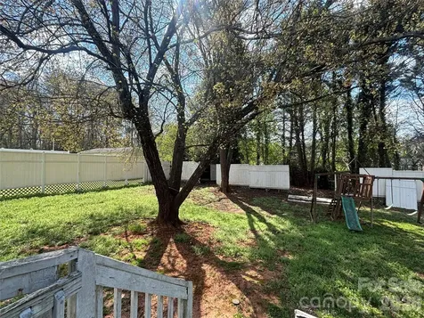 2618 32nd Avenue NE Hickory NC 28601