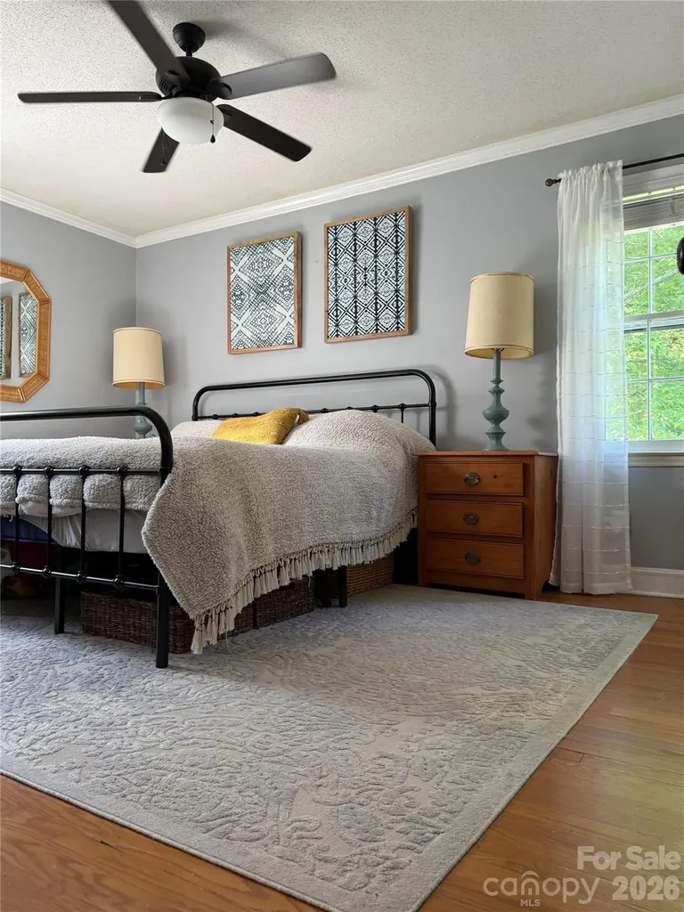6701 Rugby Lane Charlotte NC 28226