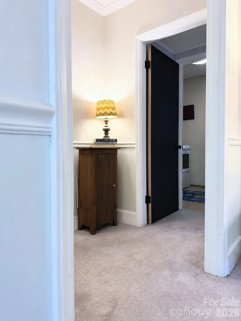 6701 Rugby Lane Charlotte NC 28226