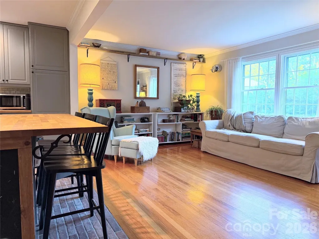 6701 Rugby Lane Charlotte NC 28226