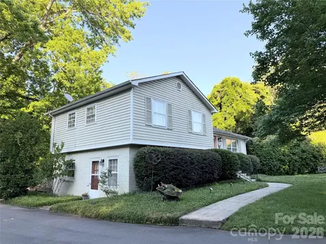 6701 Rugby Lane Charlotte NC 28226