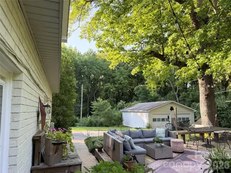 6701 Rugby Lane Charlotte NC 28226