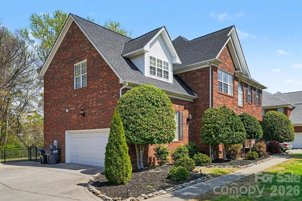 6104 Pumpernickel Lane Wesley Chapel NC 28110