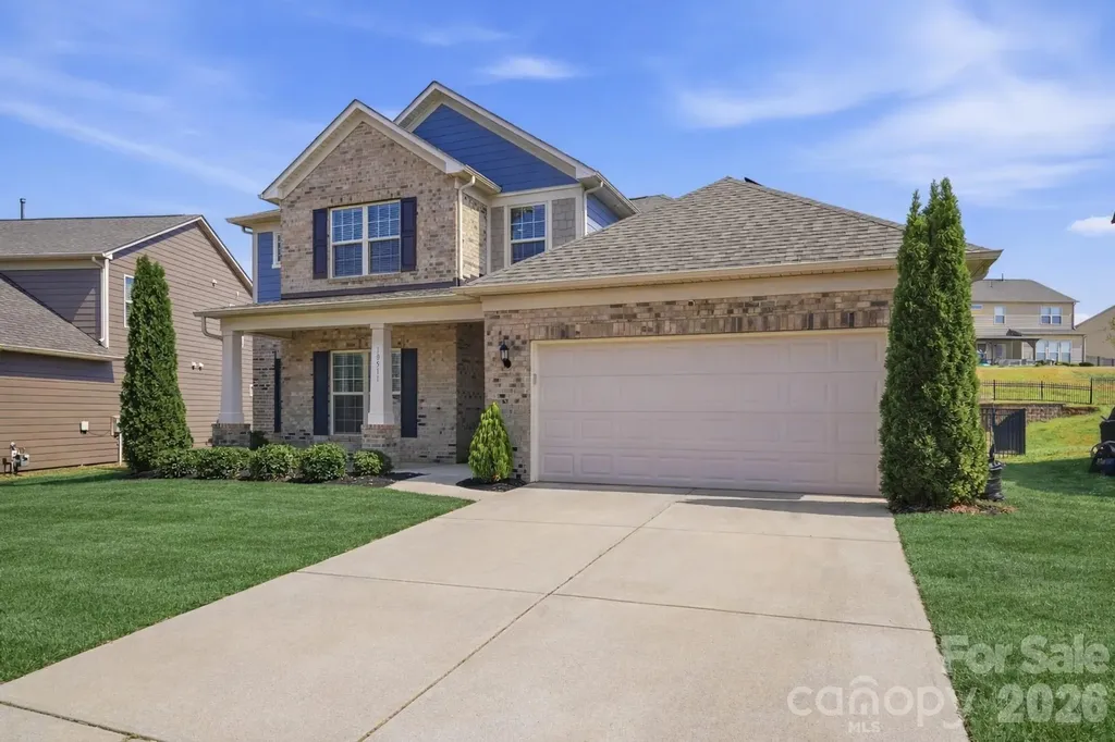 10511 Honeyfur Court Charlotte NC 28278