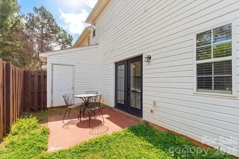 6475 Saint Bernard Way Charlotte NC 28269