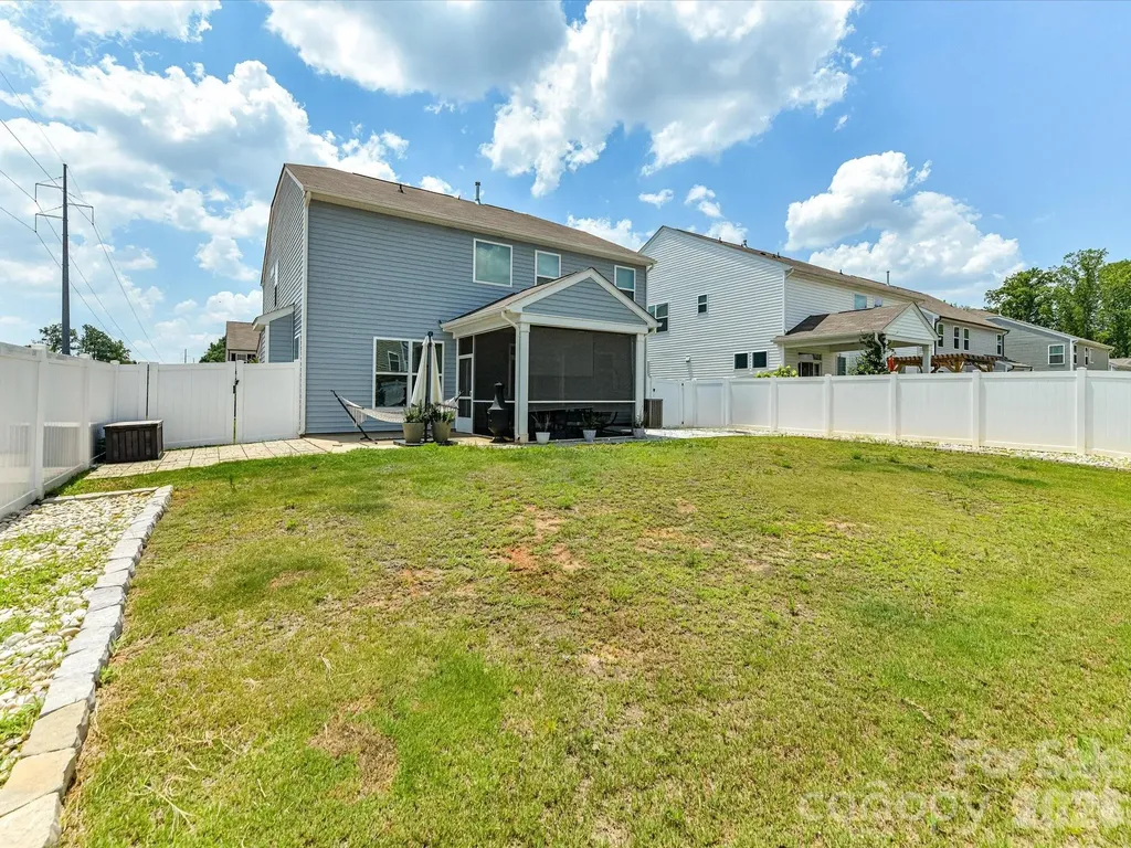 108 Old Field Road Statesville NC 28677