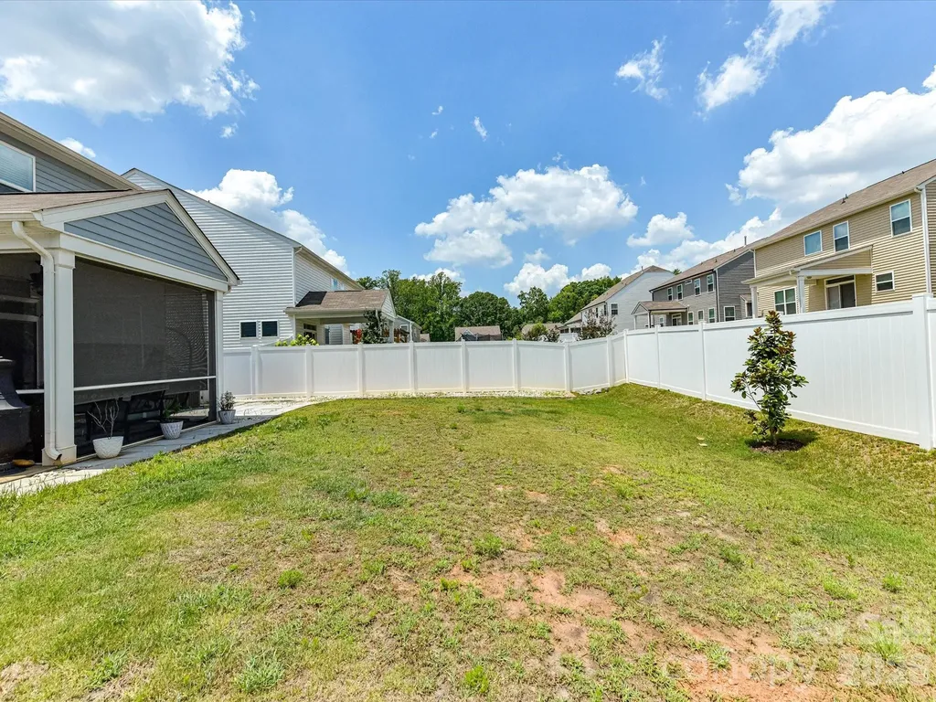 108 Old Field Road Statesville NC 28677