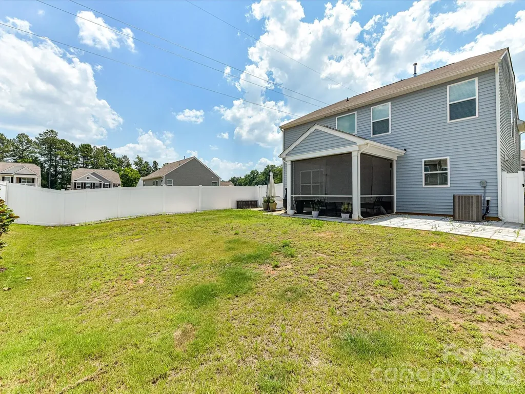 108 Old Field Road Statesville NC 28677