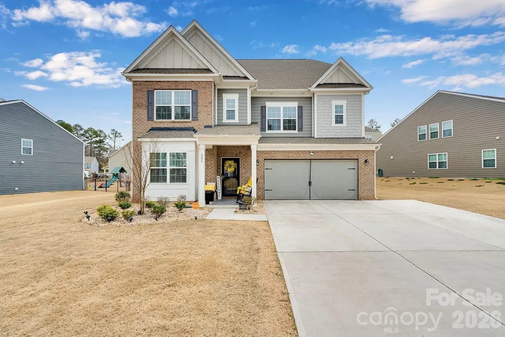 224 Hamptons Cove Road Troutman NC 28166
