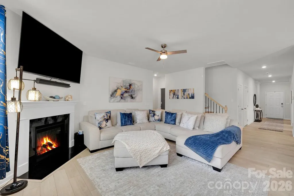224 Hamptons Cove Road Troutman NC 28166