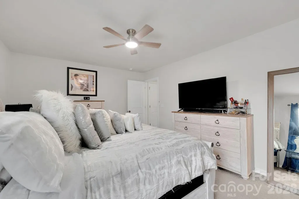 224 Hamptons Cove Road Troutman NC 28166