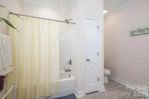 209 Wood Street Mount Holly NC 28120