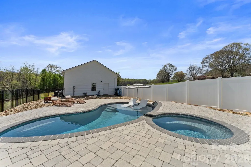 467 Hoover Road Troutman NC 28166