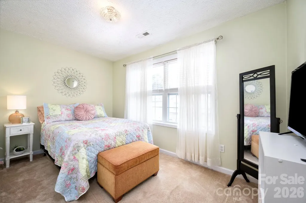 107 Loch Haven Road Swannanoa NC 28778
