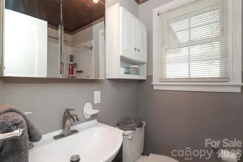414 S Chester Street S Blacksburg SC 29702