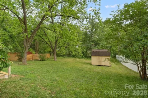 3320 Winterfield Place Charlotte NC 28205