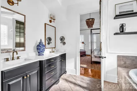 394 Stone Cliff Lane Lake Wylie SC 29710