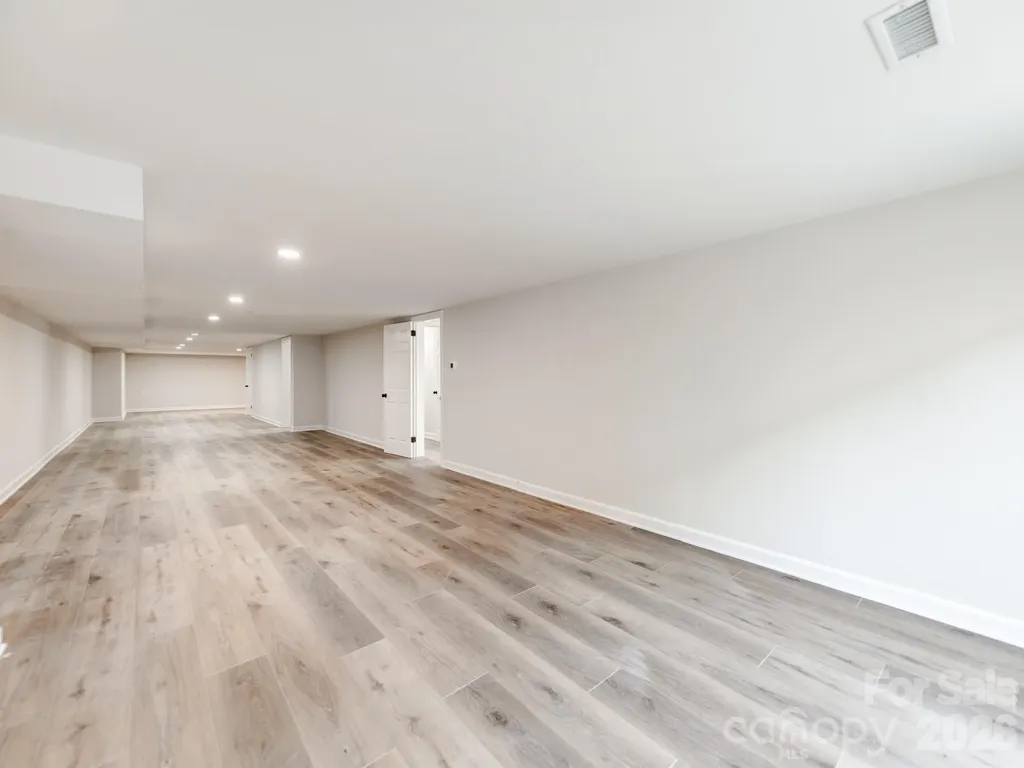 1632 Burtonwood Circle Charlotte NC 28212