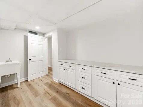 1632 Burtonwood Circle Charlotte NC 28212