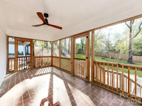 1632 Burtonwood Circle Charlotte NC 28212