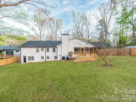 1632 Burtonwood Circle Charlotte NC 28212