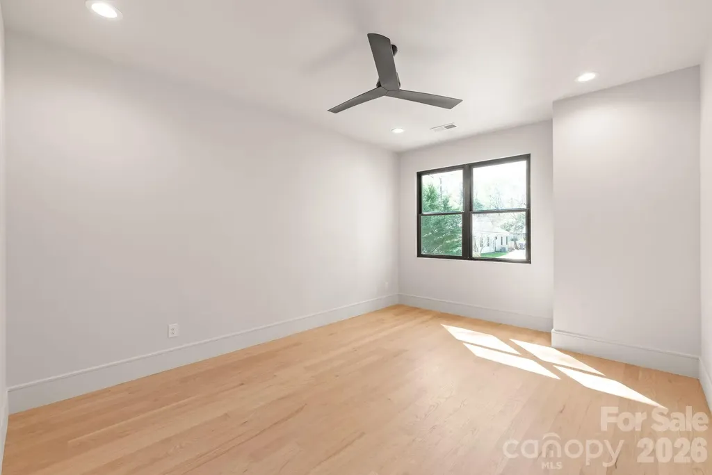 1814 Logie Avenue Charlotte NC 28205