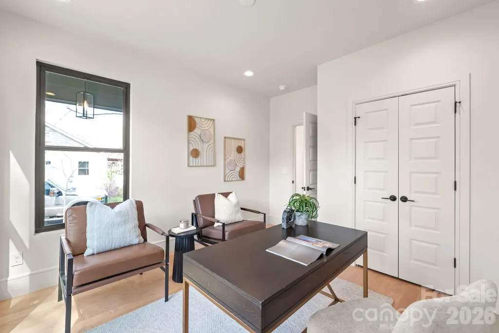 1814 Logie Avenue Charlotte NC 28205