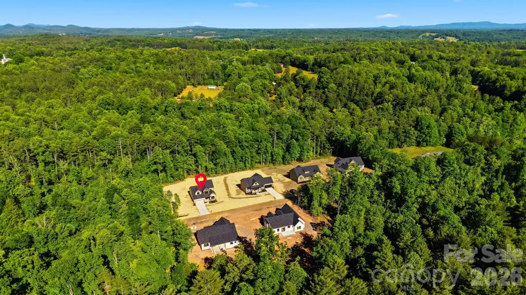 2434 Kimberly Avenue Morganton NC 28655