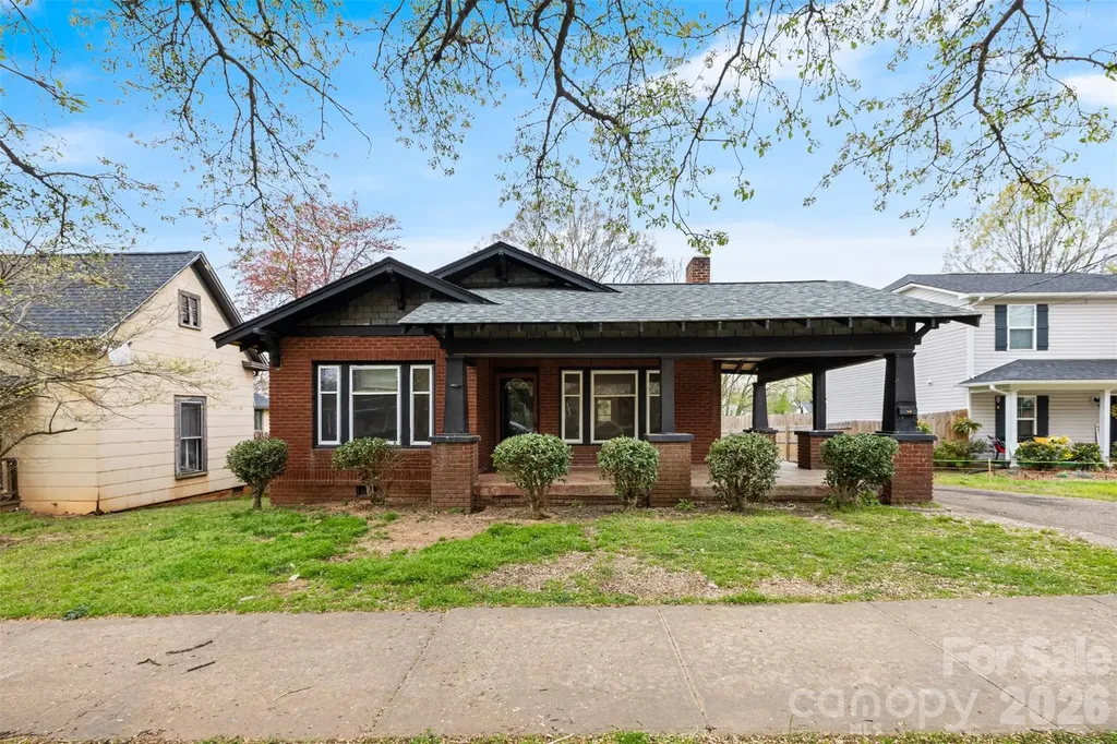 1134 Wilson W Lee Boulevard Statesville NC 28677