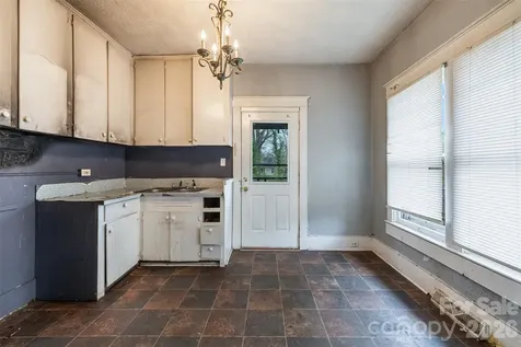 1134 Wilson W Lee Boulevard Statesville NC 28677