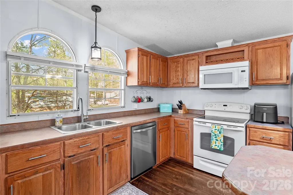 103 Keyside Lane Mooresville NC 28115