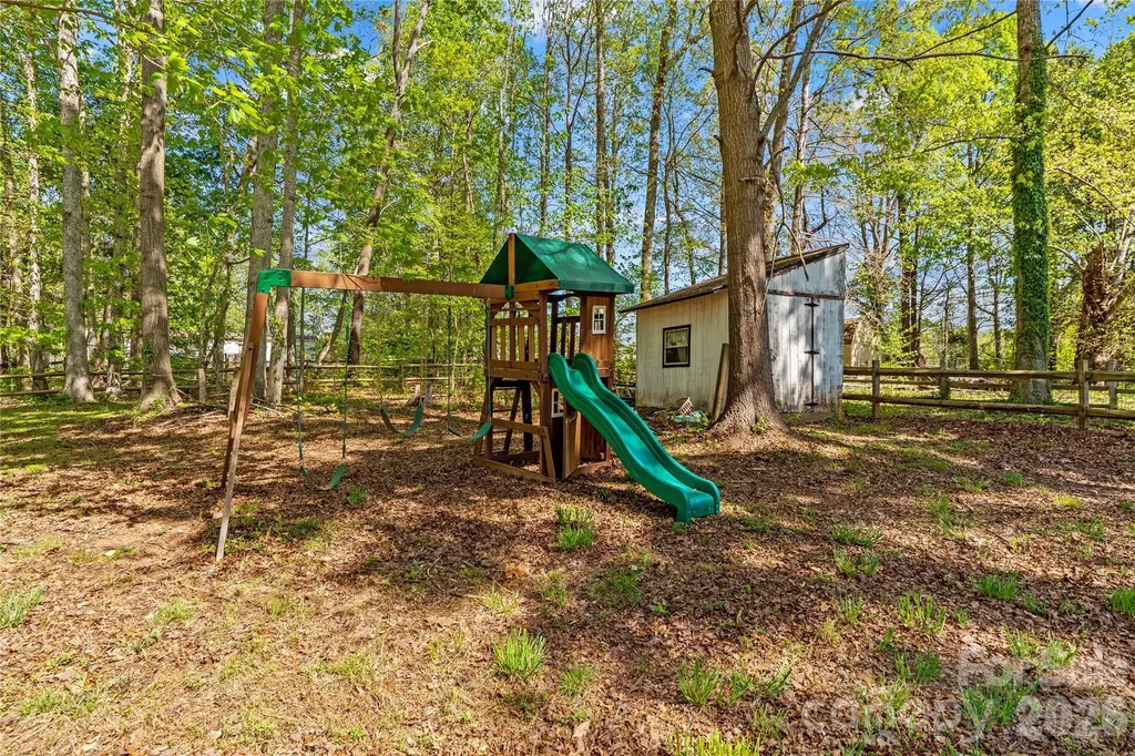 103 Keyside Lane Mooresville NC 28115