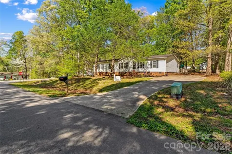 103 Keyside Lane Mooresville NC 28115