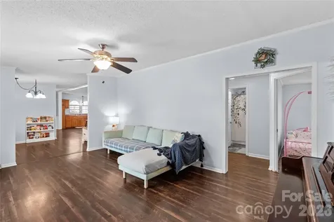 103 Keyside Lane Mooresville NC 28115