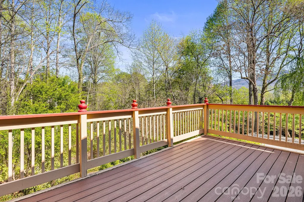 114 Walker Street Black Mountain NC 28711