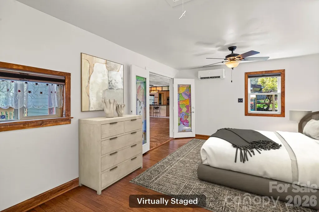 114 Walker Street Black Mountain NC 28711