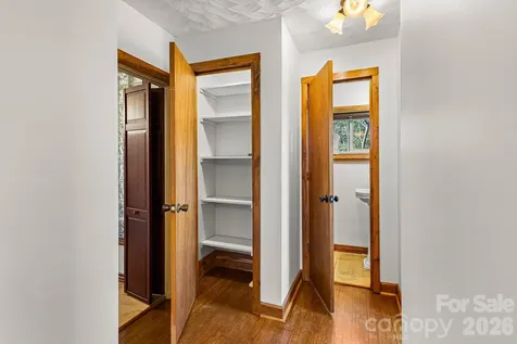 114 Walker Street Black Mountain NC 28711