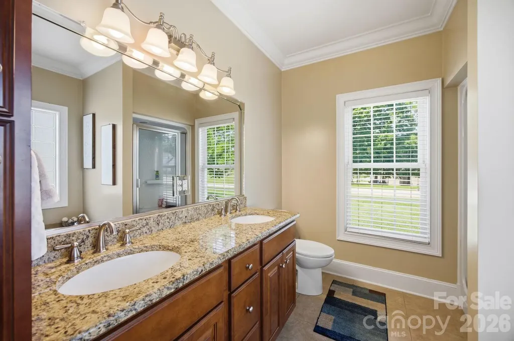 104 Castle Pines Lane Statesville NC 28625