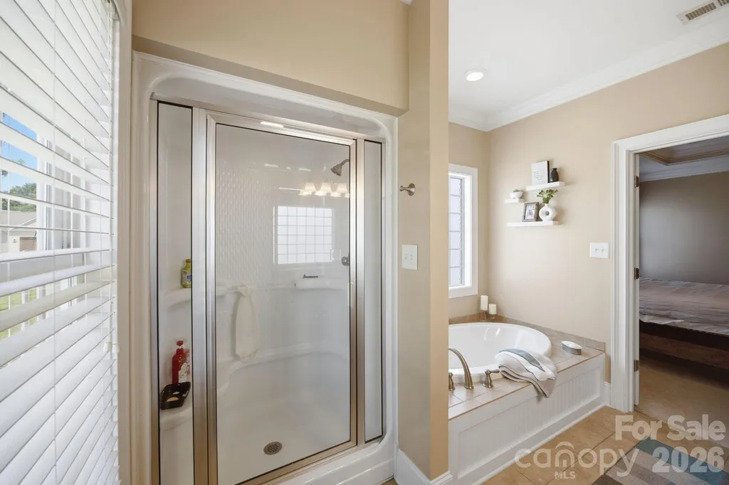 104 Castle Pines Lane Statesville NC 28625